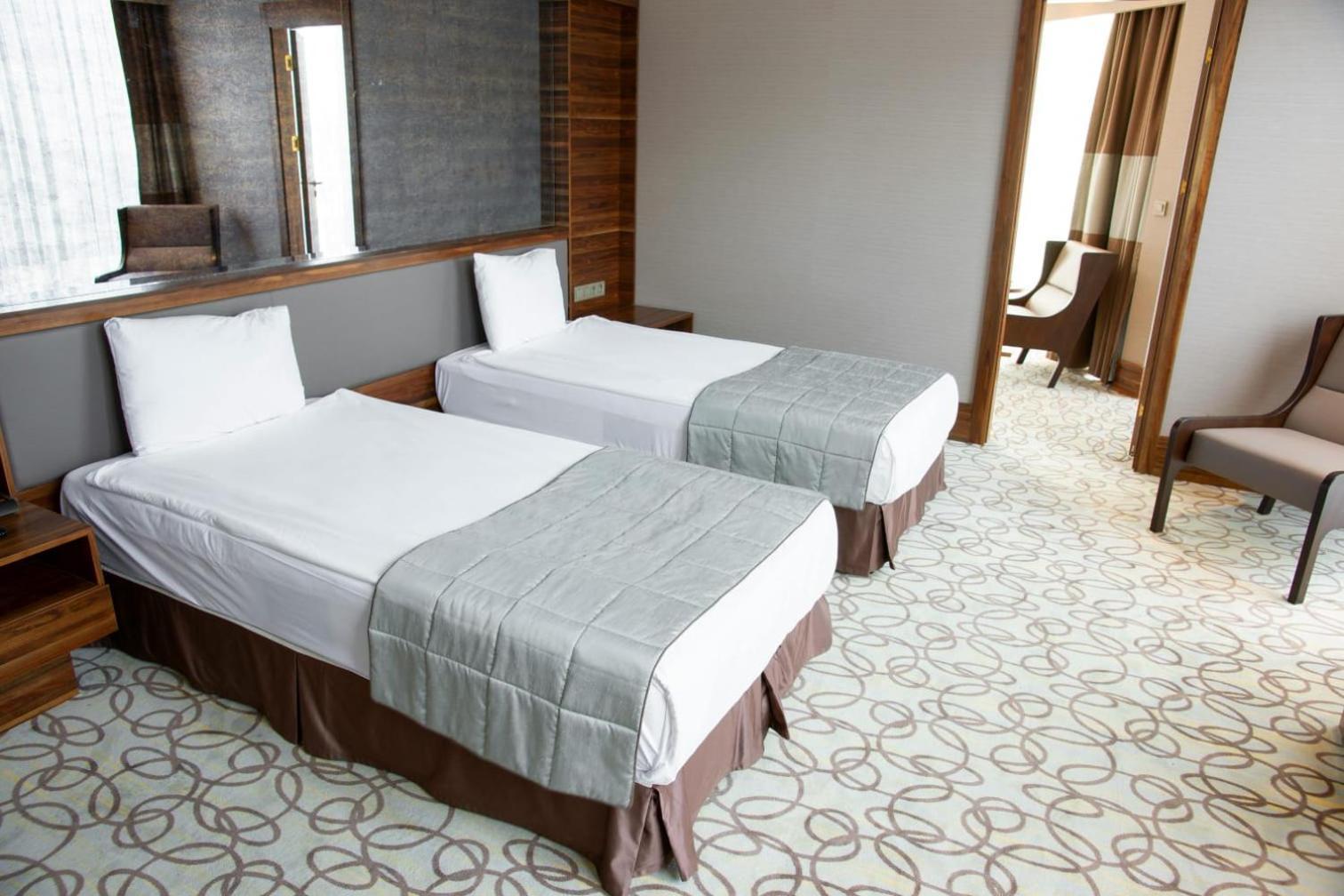 A One Hotels By Ventus Hotels & Resorts- Delhi Airport New Delhi Exterior photo